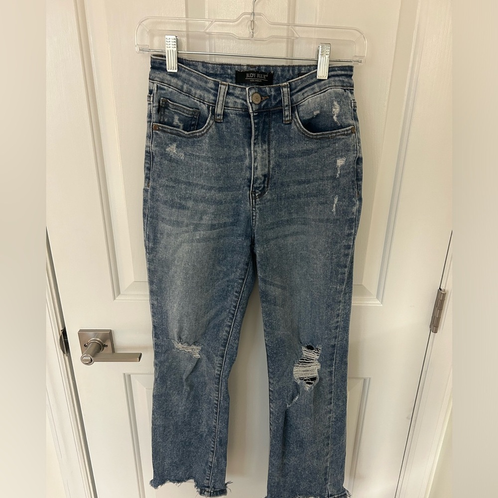 Judy Blue Cropped Bootcut Ripped Distressed Jeans